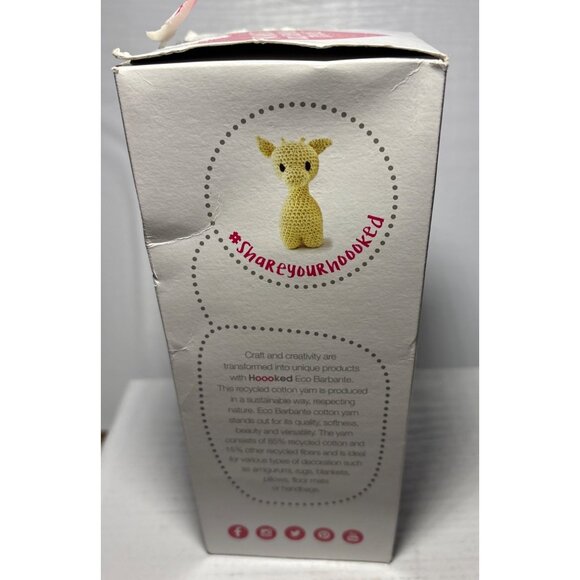 Crochet Kit Giraffe Ziggy GRAY Amigurumi Hoooked DIY Craft Eco Barbante Yarn - Picture 2 of 5